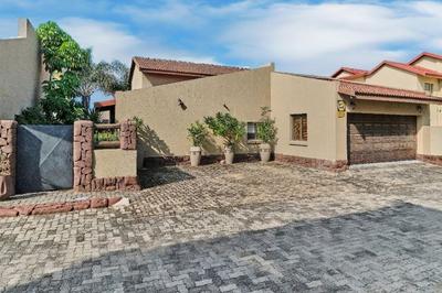 House For Sale in Barbeque Downs, Midrand