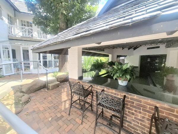 Apartment / Flat For Sale in Lonehill, Sandton